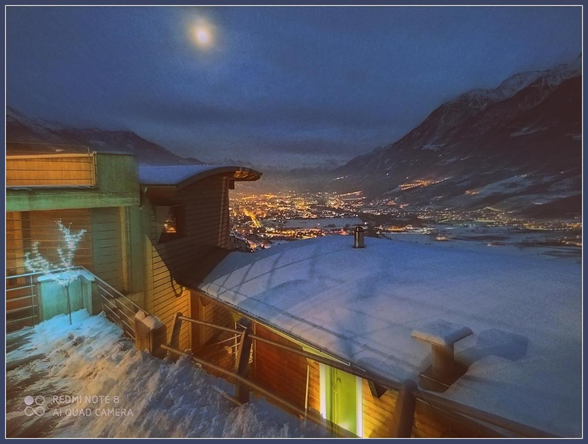 Chalet Con Jacuzzi Vista Montagne Аоста Екстериор снимка